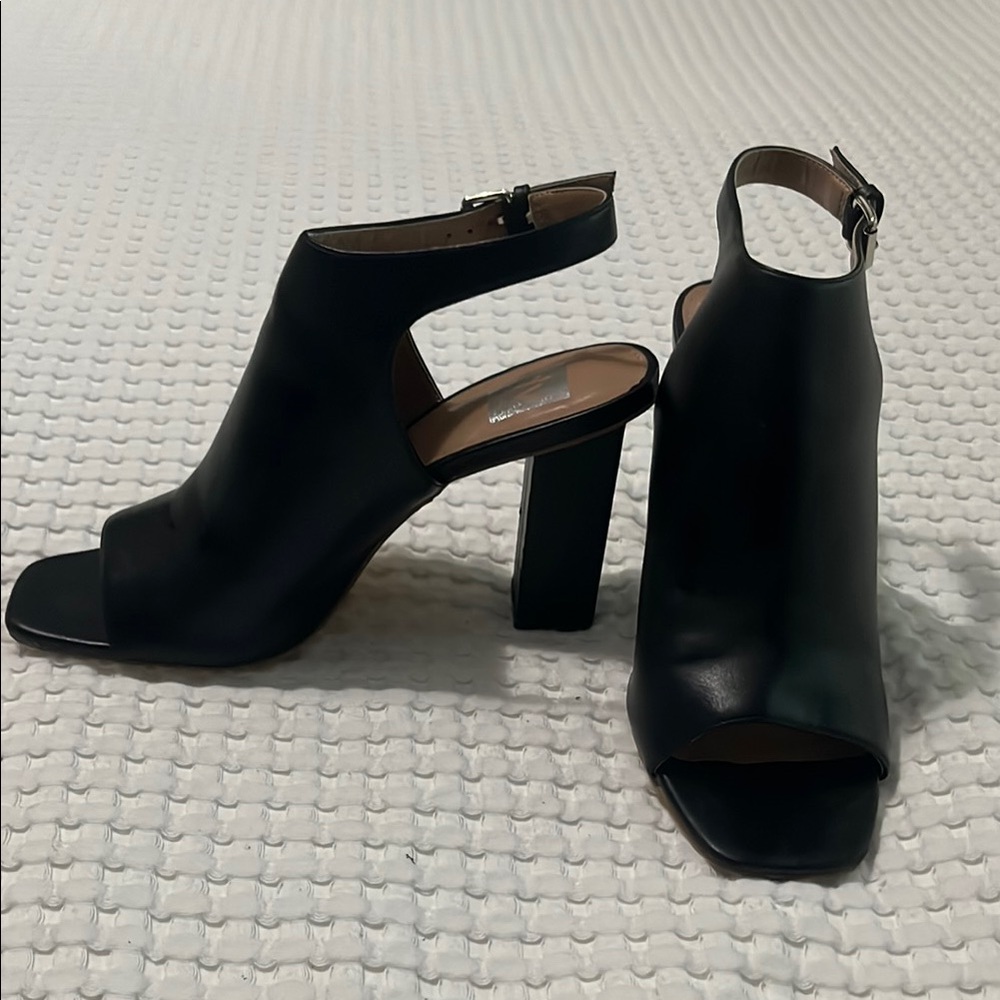 Dolce Vita Black Open-Toe Heels